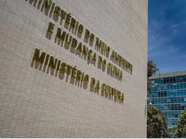 UFRJ e MinC abrem vagas para curso de extensão em cultura digital