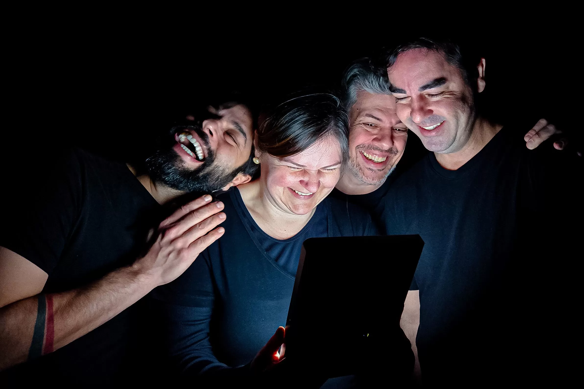 Teatro José Maria Santos recebe novo espetáculo de humor do Antropofocus