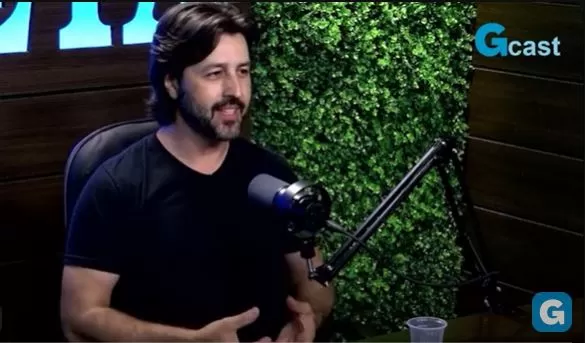 O poder transformador do teatro: GCast Mais+ recebe o ator e diretor Lair Júnior