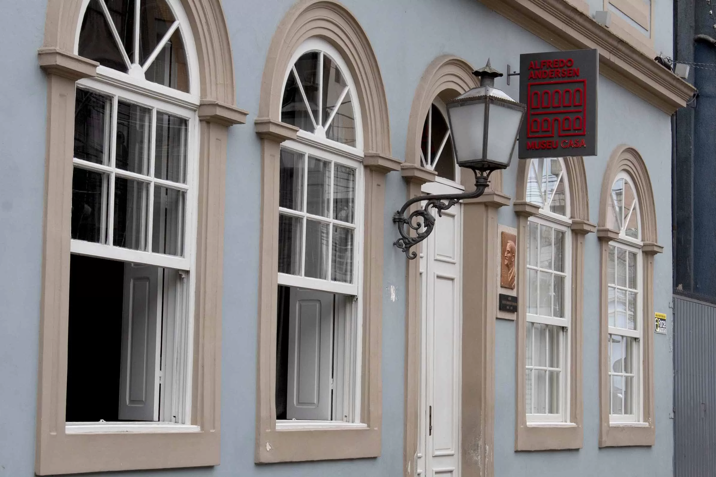 Museu Casa Alfredo Andersen promove sarau com dança e poesia nesta sexta-feira