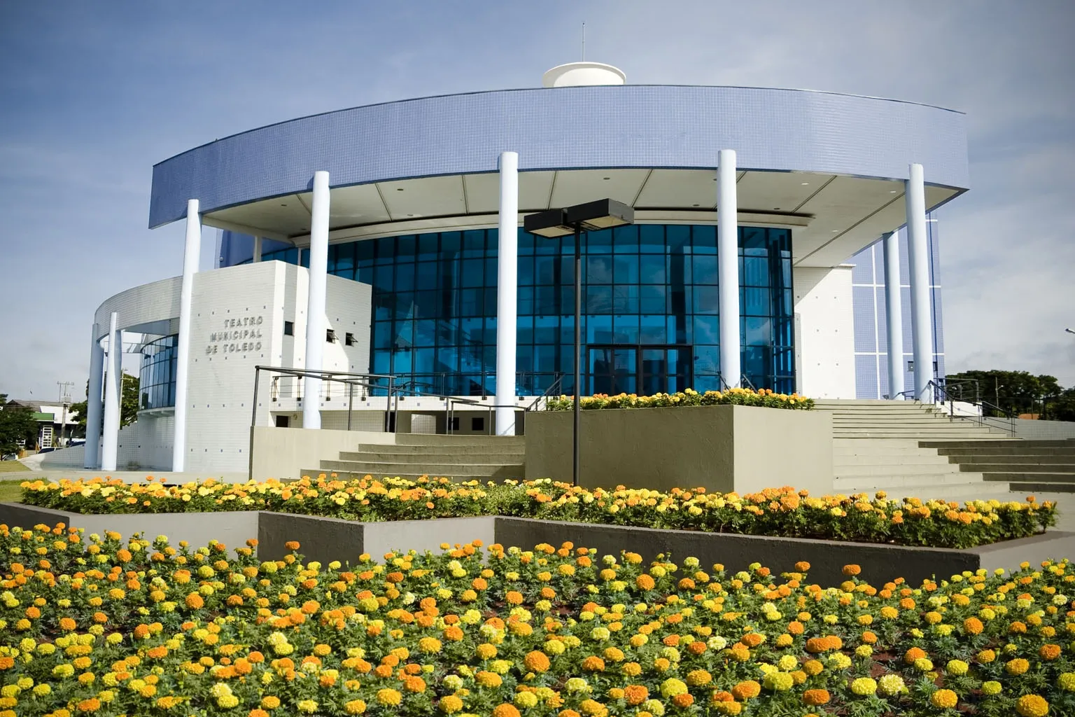 Toledo celebra 25 anos do Teatro Municipal com programação de espetáculos