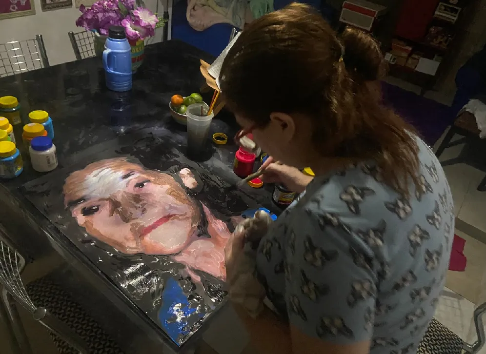 MAC: Nova exposição na Sala Verde traz a força da superação em forma de arte