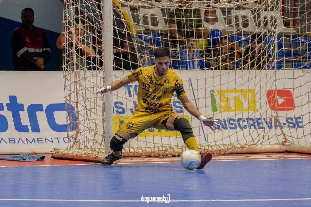 Cascavel Futsal anuncia a chegada do goleiro Gustavinho