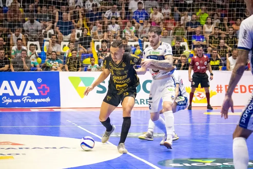 Arbitral em Foz do Iguaçu define detalhes para Série Ouro 2025