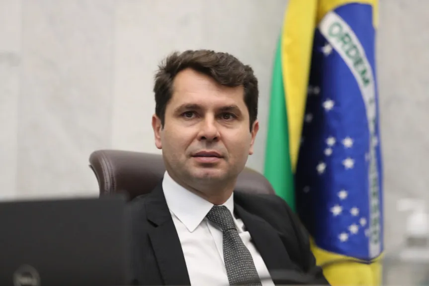 Curi na presidência da Alep intensifica expectativa sobre ações de democratização