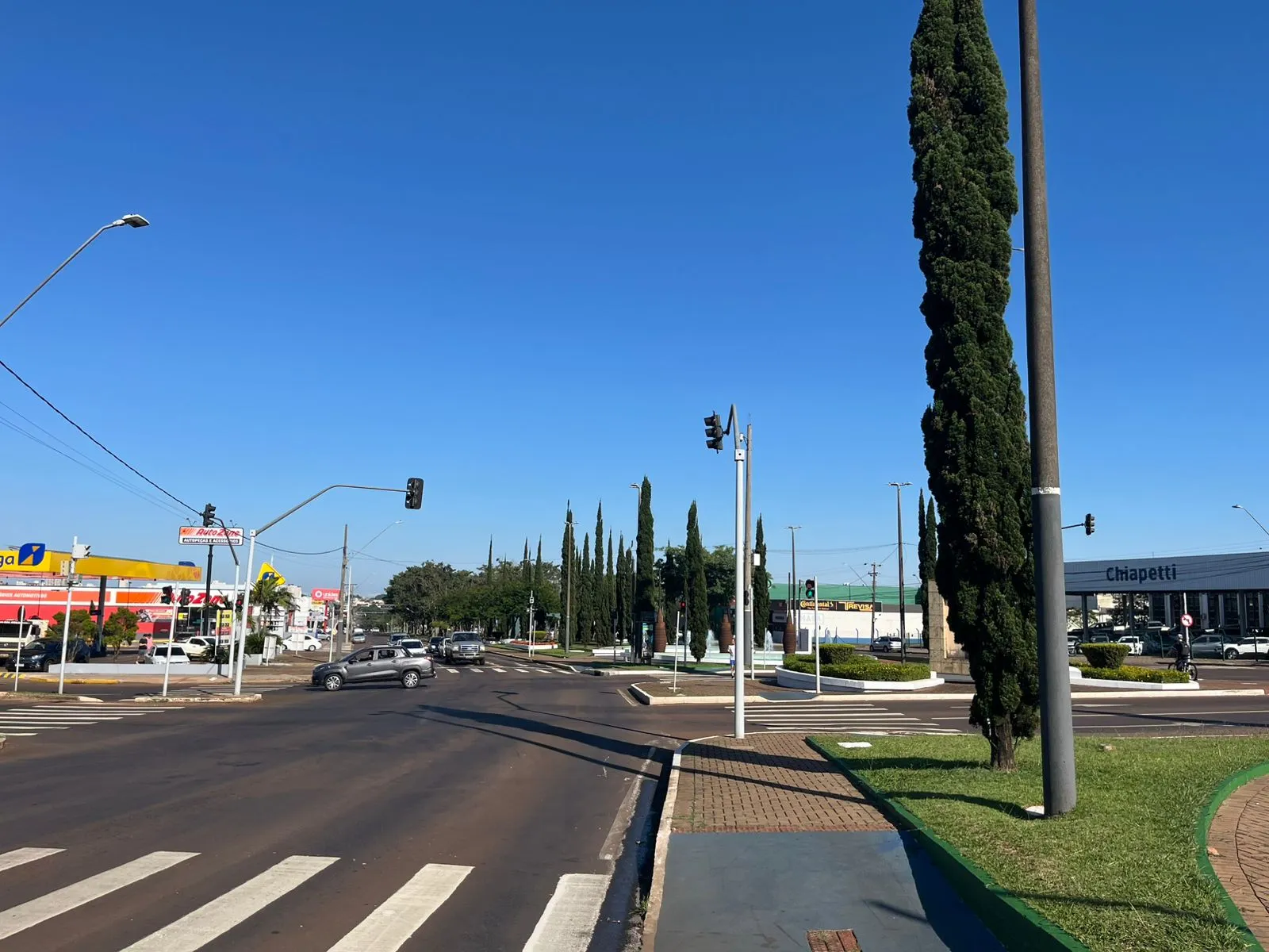 Sábado de calor intenso e possibilidade de chuva em Cascavel
