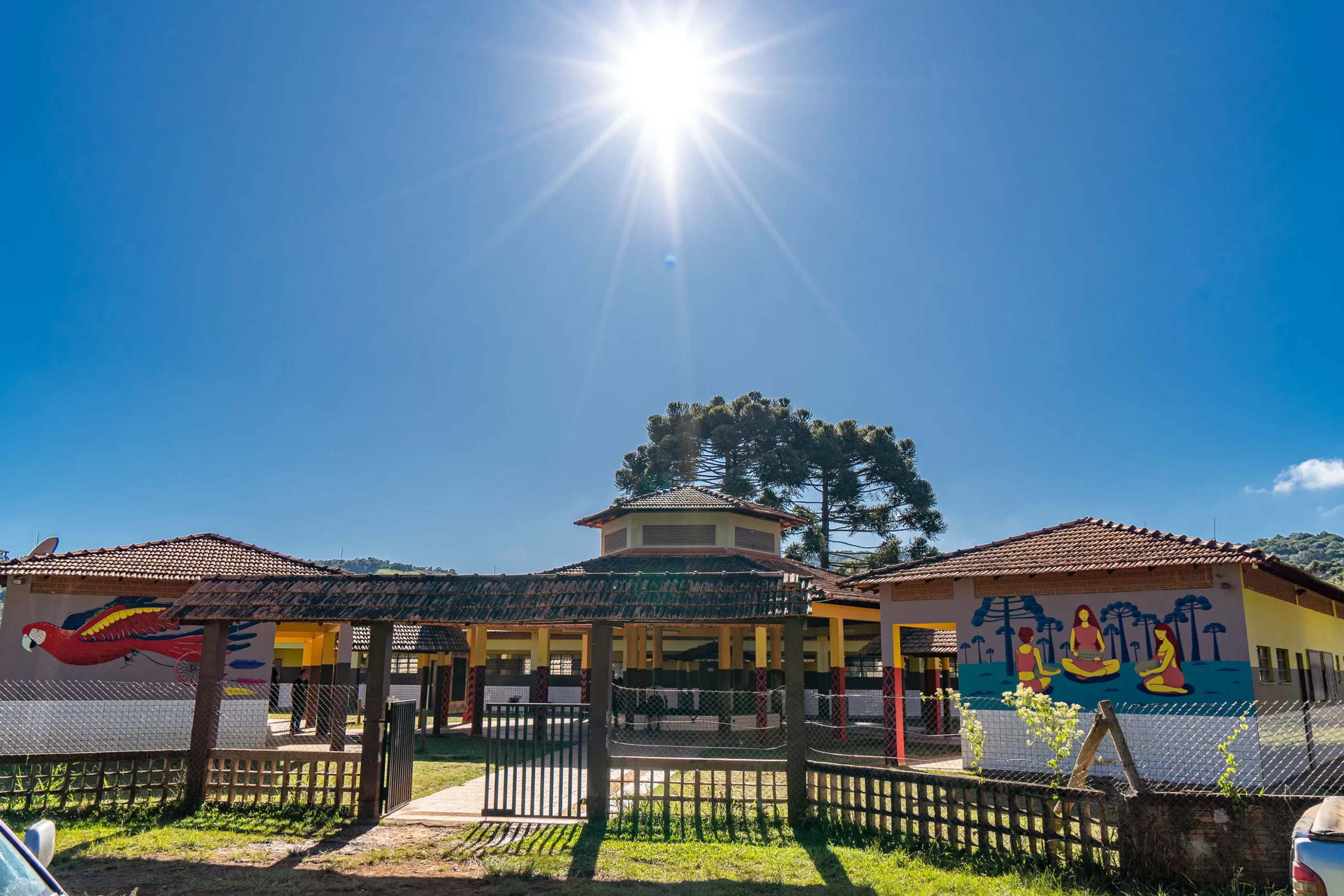 APP Sindicato denuncia o Mais Escolas Paraná e requer cancelamento definitivo do projeto