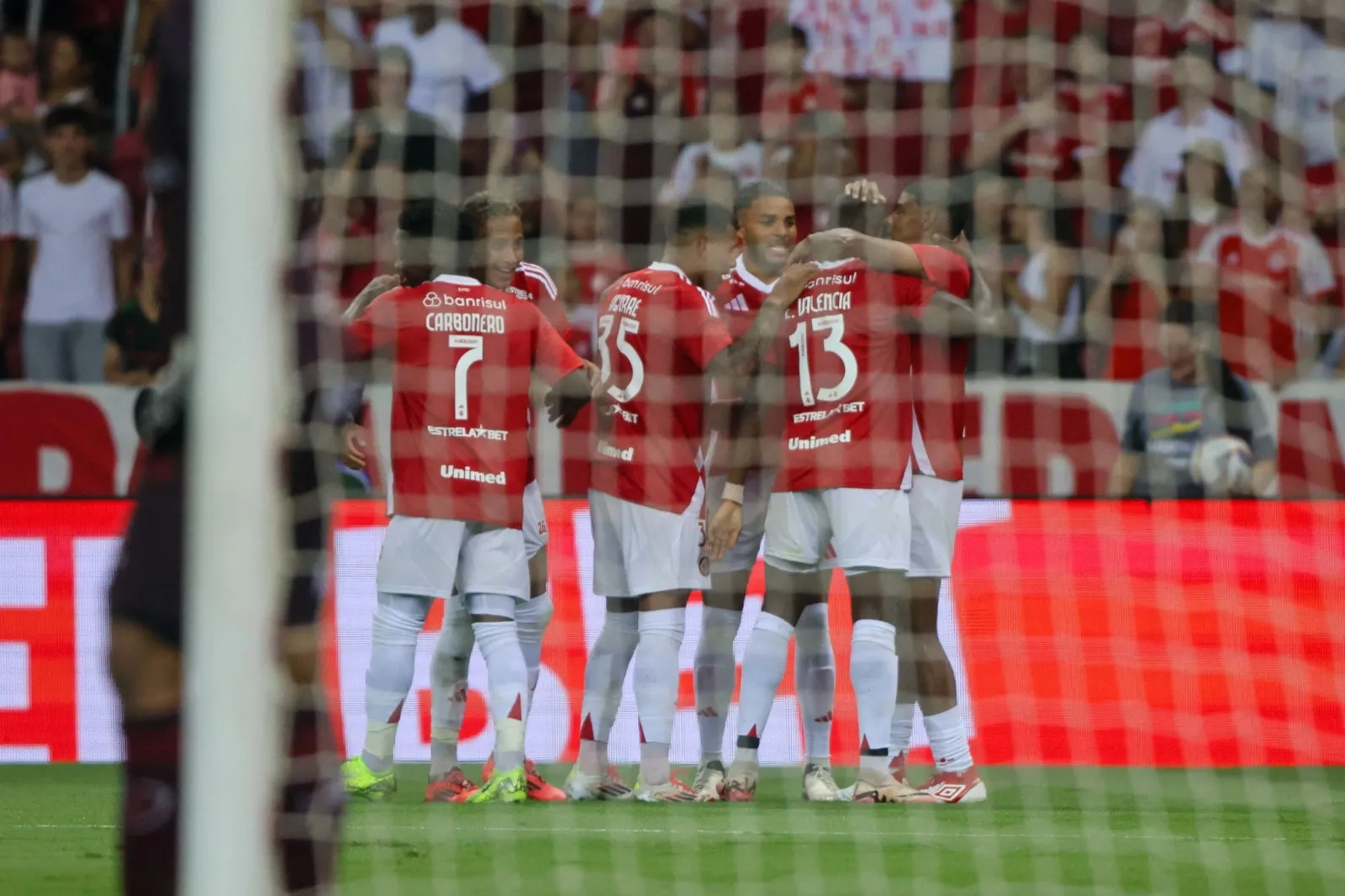 Grêmio e Inter fazem o primeiro Gre-Nal do ano