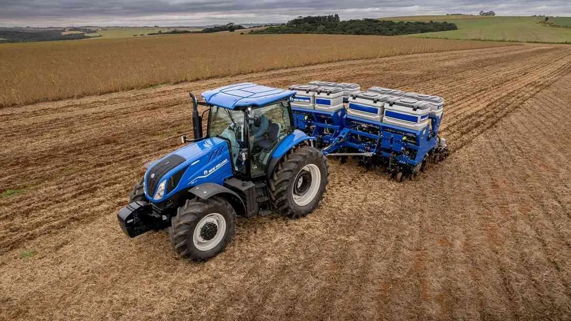 New Holland apresenta Inovações Tecnológicas no Show Rural Coopavel 2025