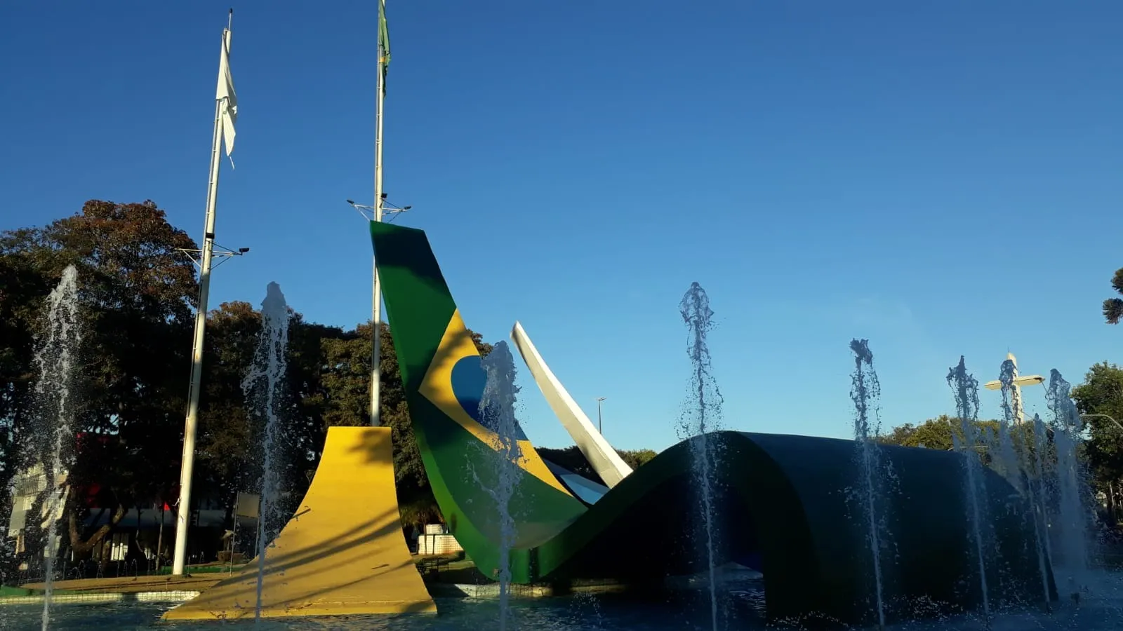 Quarta-feira será de calor intenso e risco de temporais em Cascavel