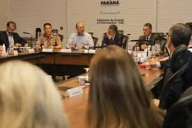 Oposição questiona falta de transparência do projeto “Descomplica Paraná”