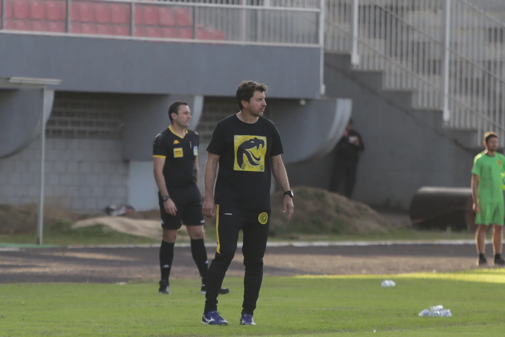 Tcheco deve ser anunciado como técnico do Cascavel