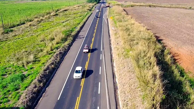 Rodovias federais no Paraná têm trânsito normal neste sábado