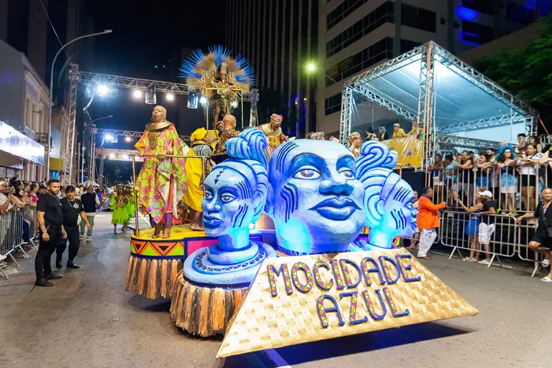 Escola de Samba Mocidade Azul vence o Carnaval 2025 de Curitiba