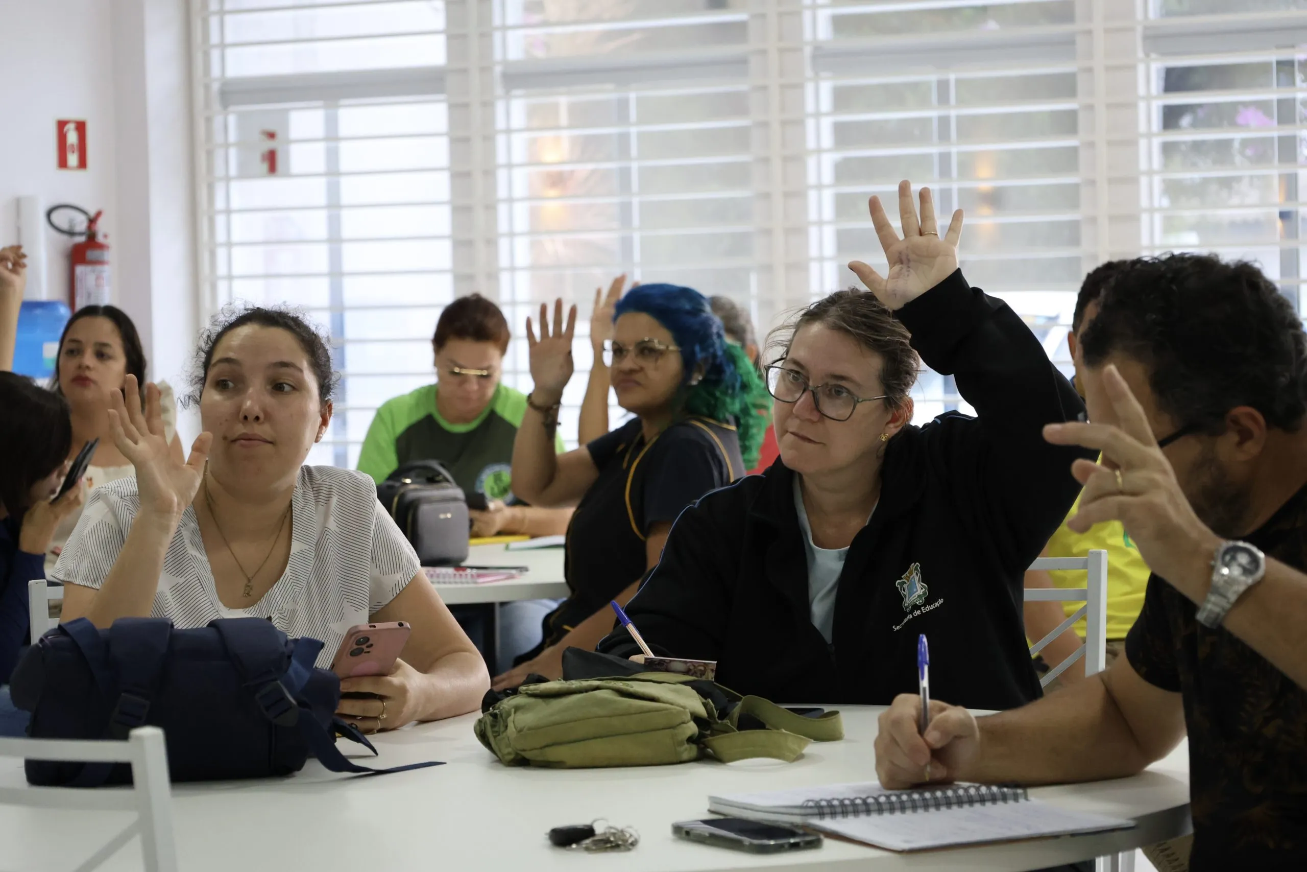 Siprovel convoca professores(as) para Assembleia Geral Extraordinária