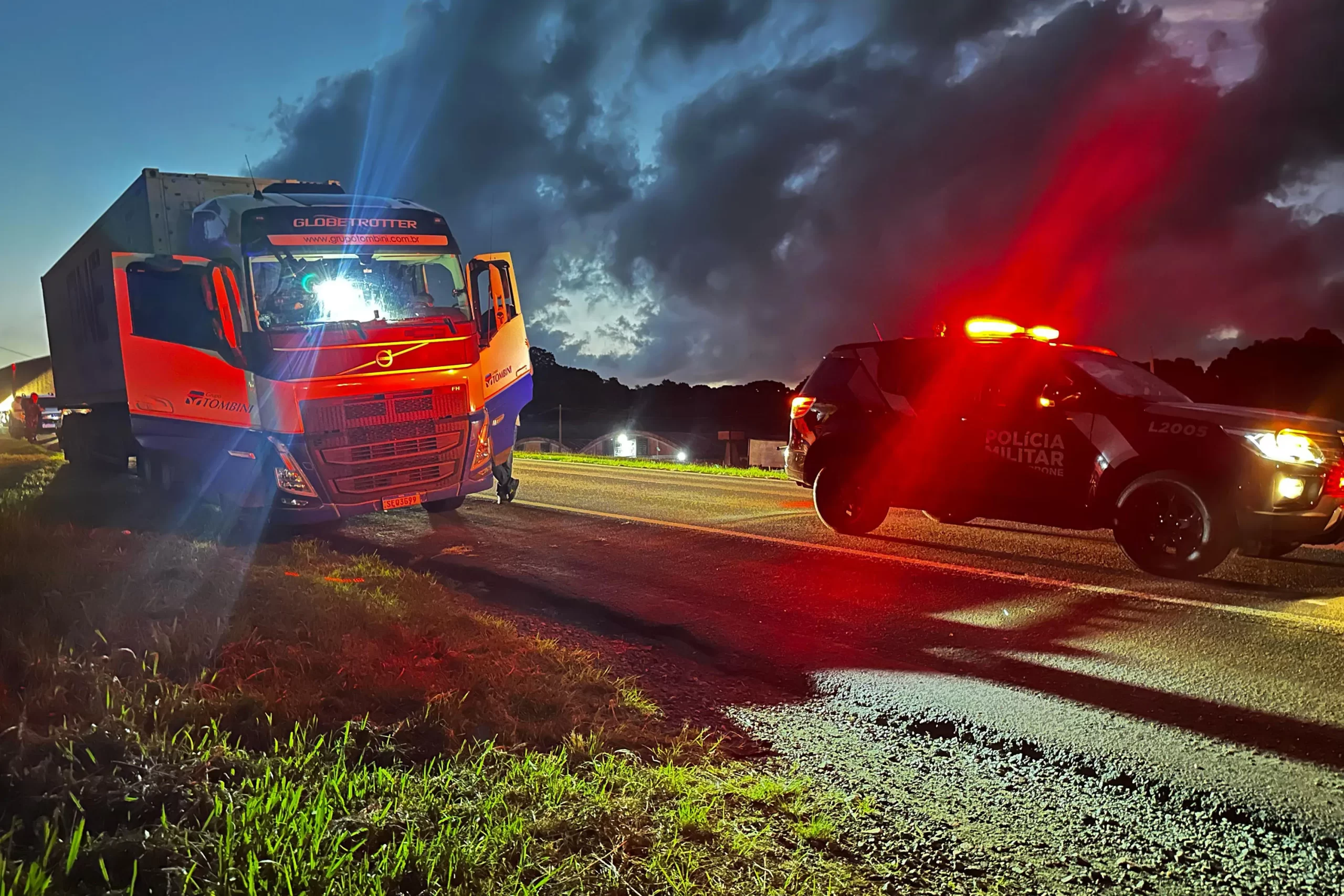 PMPR apreende 2,5 mil cigarros eletrônicos contrabandeados em Campo Largo