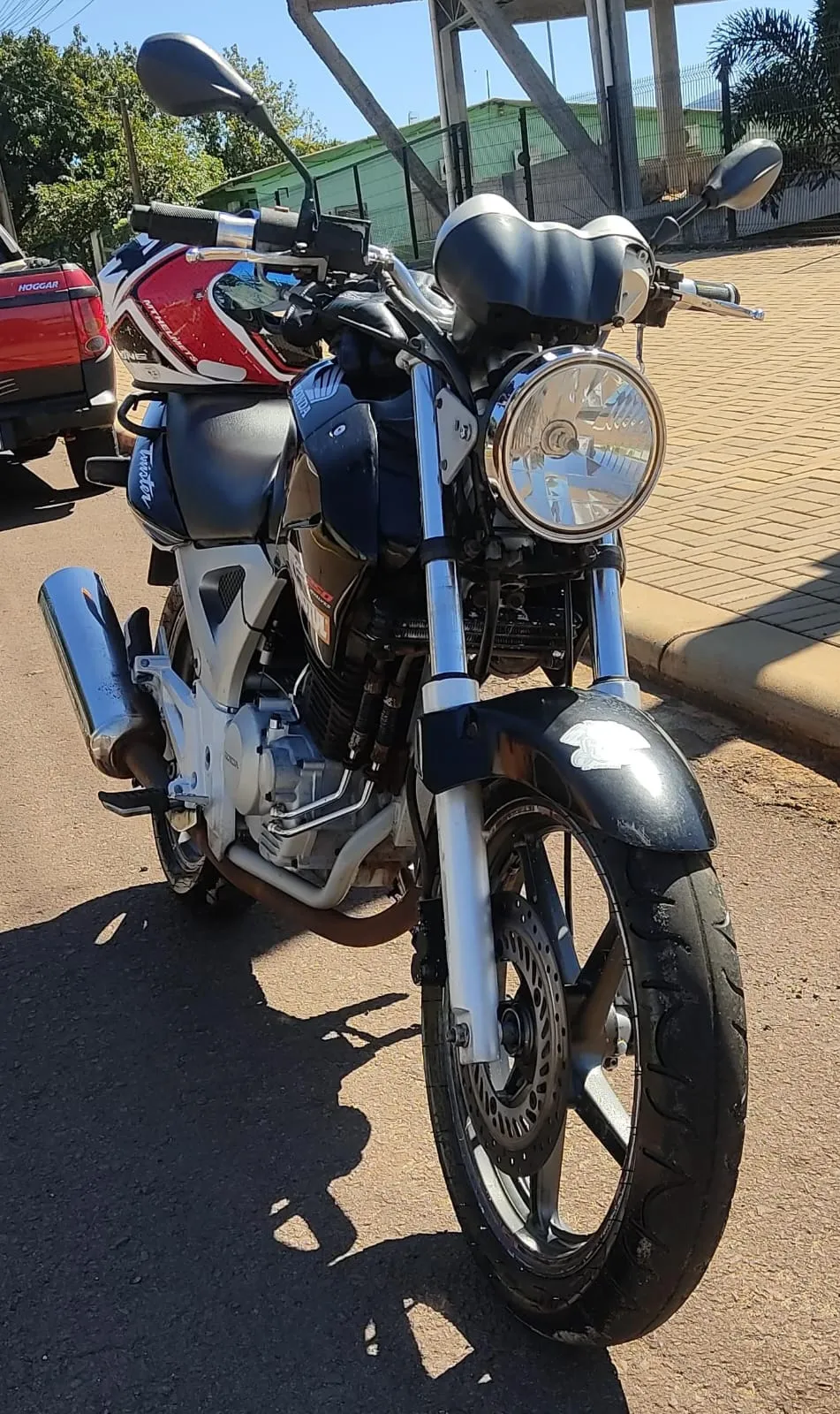 Polícia Civil recupera motocicleta que havia sido furtada em Cascavel