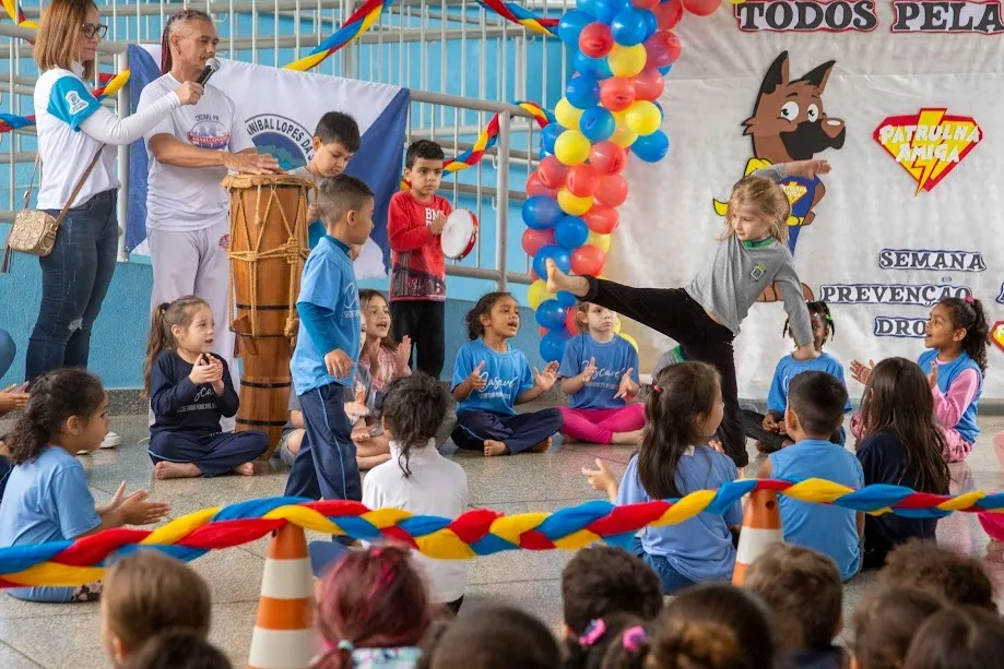 Criança é prioridade: Aprovado plano de 10 anos para proteção de crianças e adolescentes