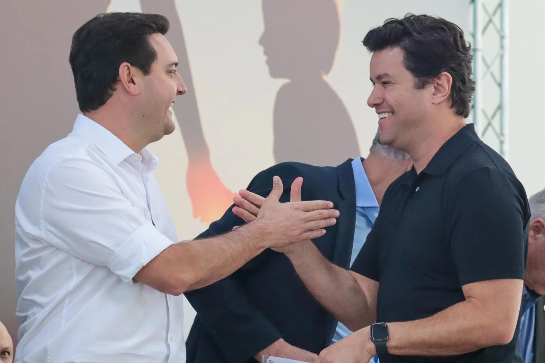 Ratinho anuncia novos secretários em sequência de reforma de governo