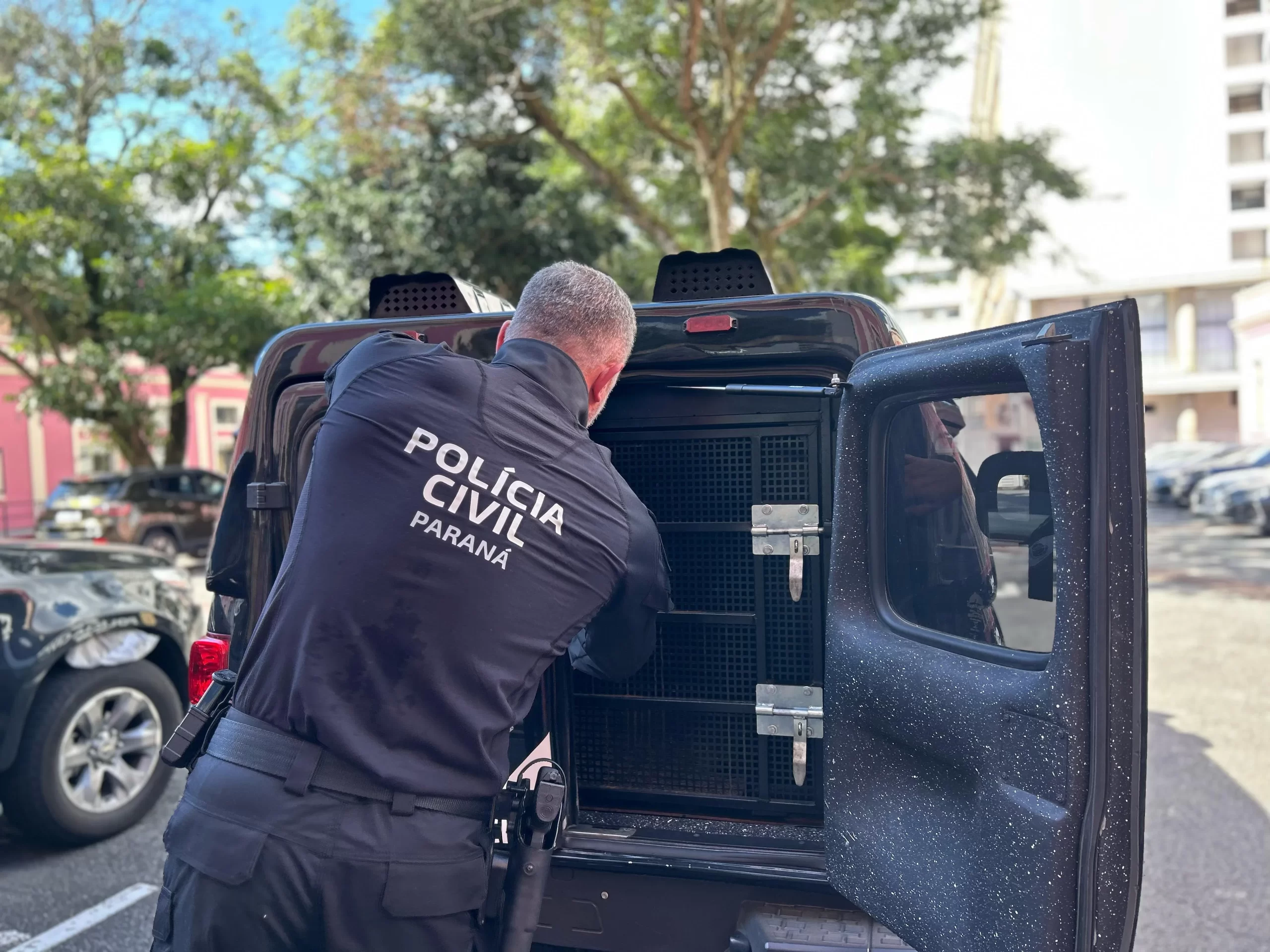 PCPR e Vigilância Sanitária resgatam cinco mulheres em situação de cárcere privado em Antonina