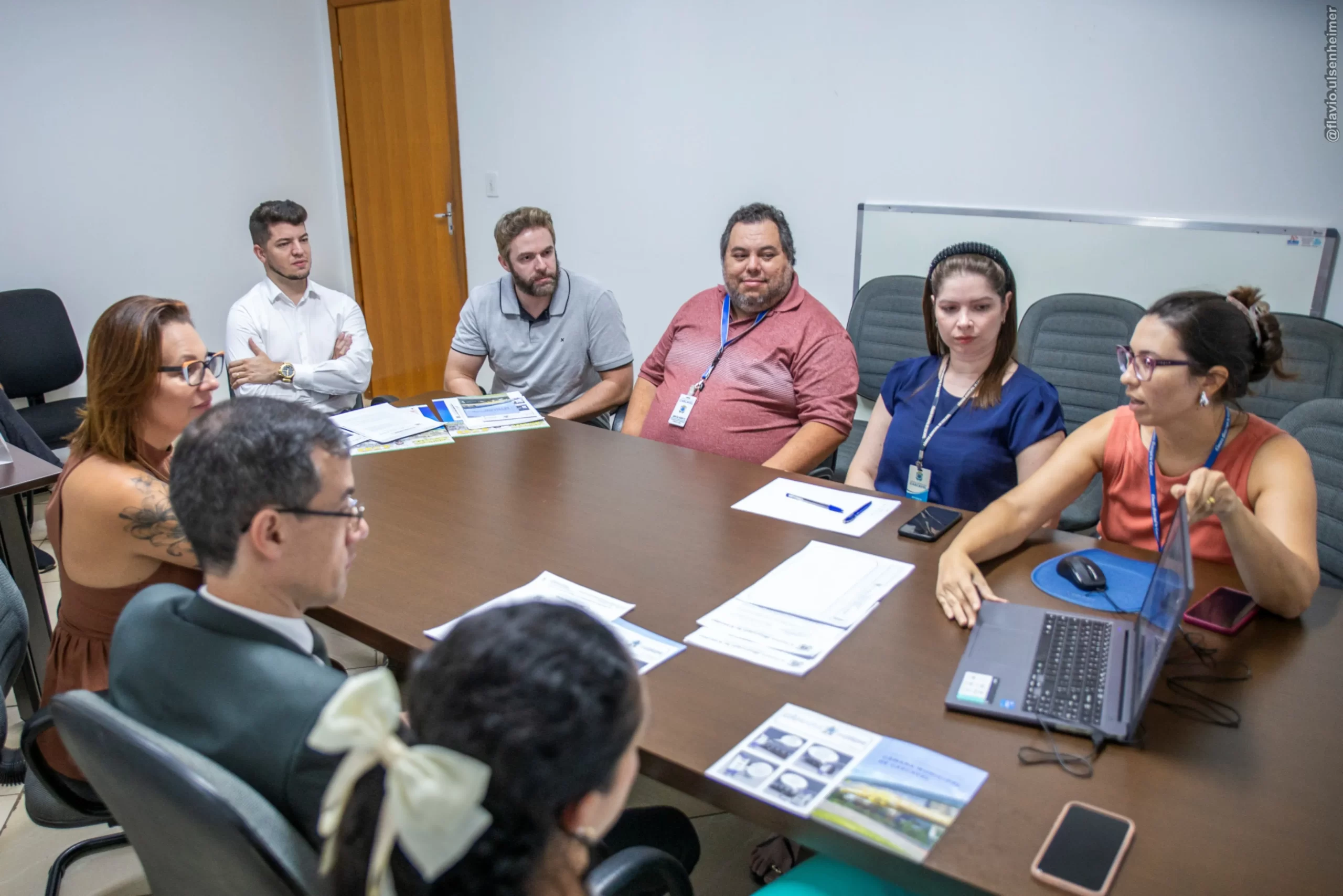 Corbélia quer implantar Câmara Mirim e faz visita técnica para conhecer a de Cascavel