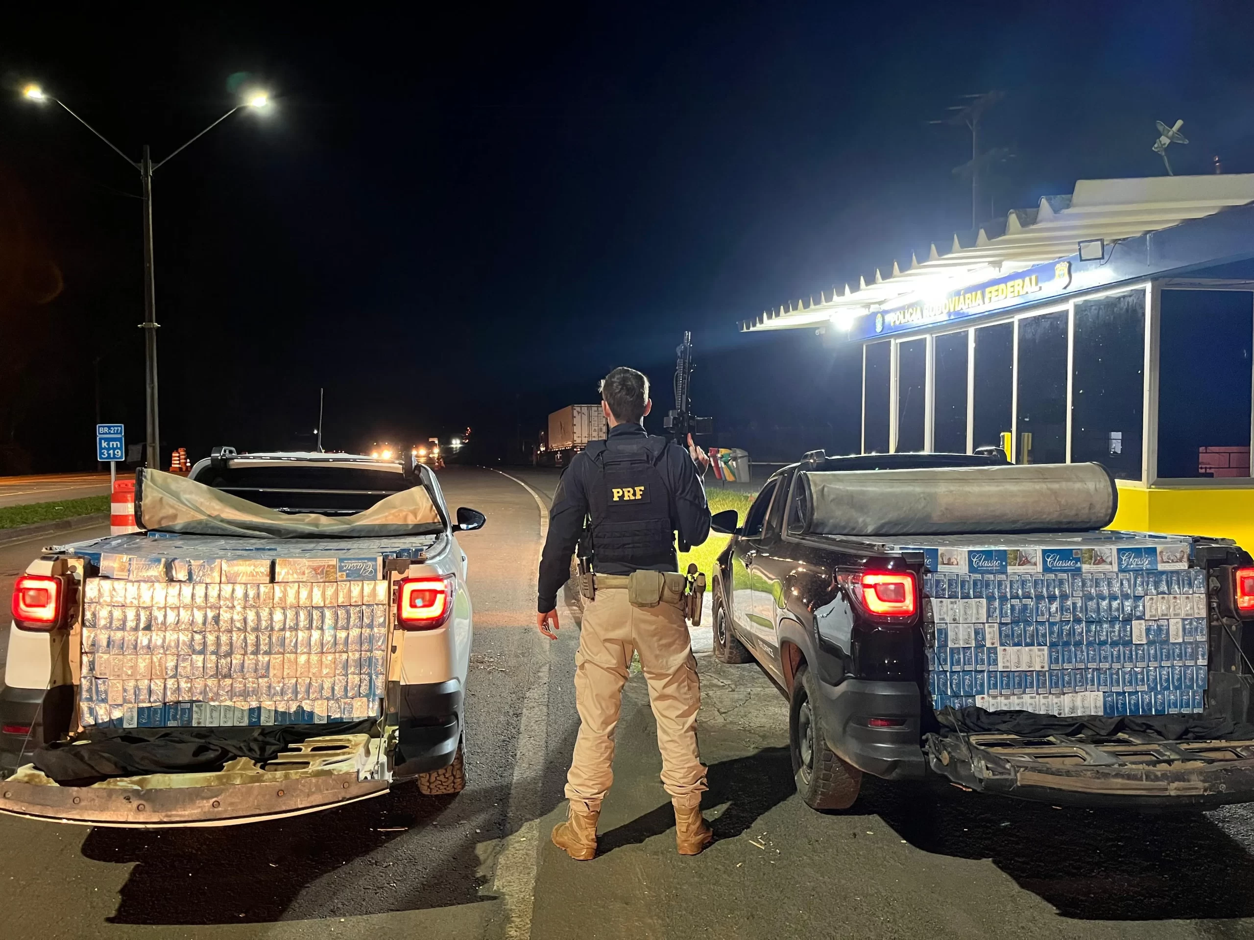 PRF apreende cerca de 60 mil maços de cigarro em Guarapuava