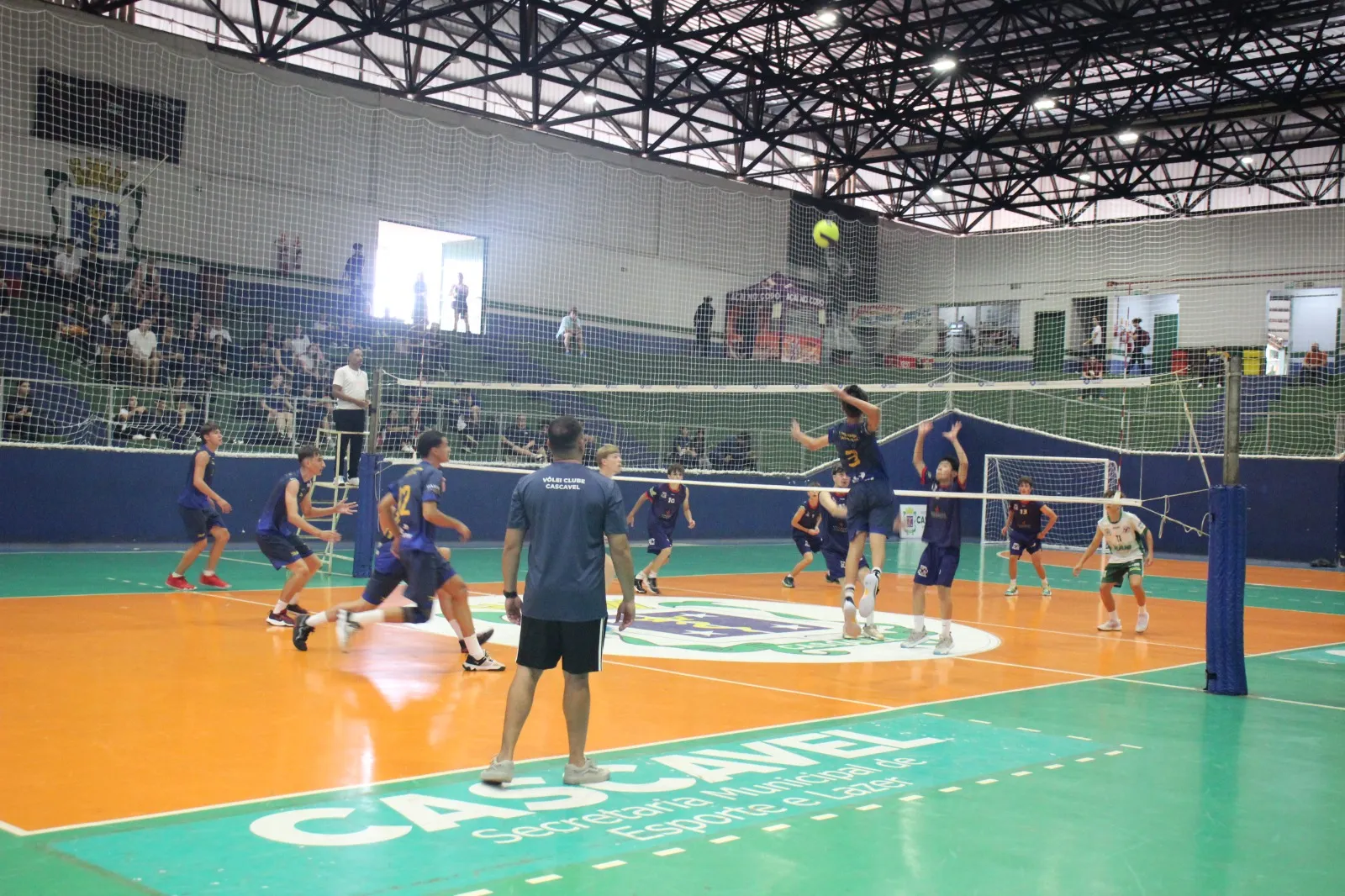 Wilson Joffre segue dominando o vôlei nos JEPS