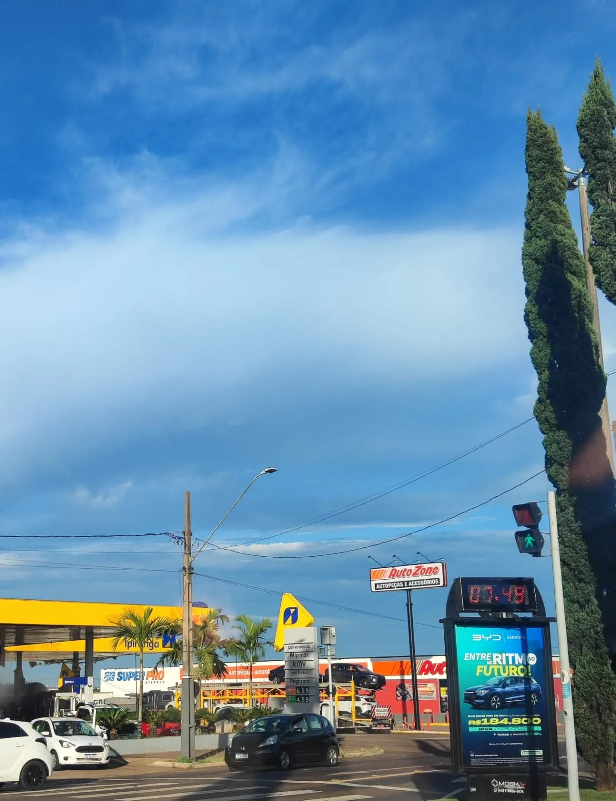 Cascavel amanhece gelada e esquenta à tarde em típico dia de outono