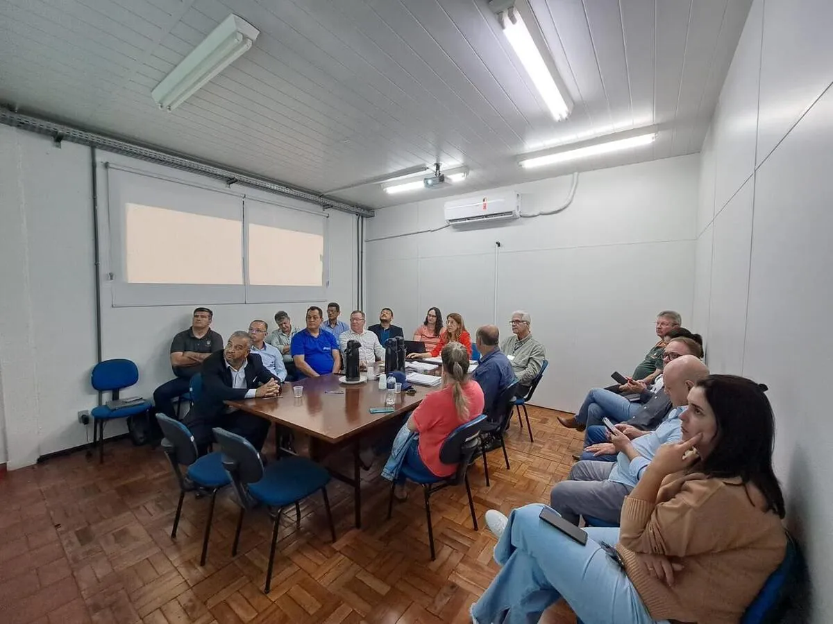 Em reunião do Conselho de Administração, Emdur faz prestação de contas