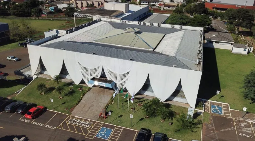 UEM e Unioeste têm nota máxima e Paraná confirma 3° melhor ensino superior do Brasil