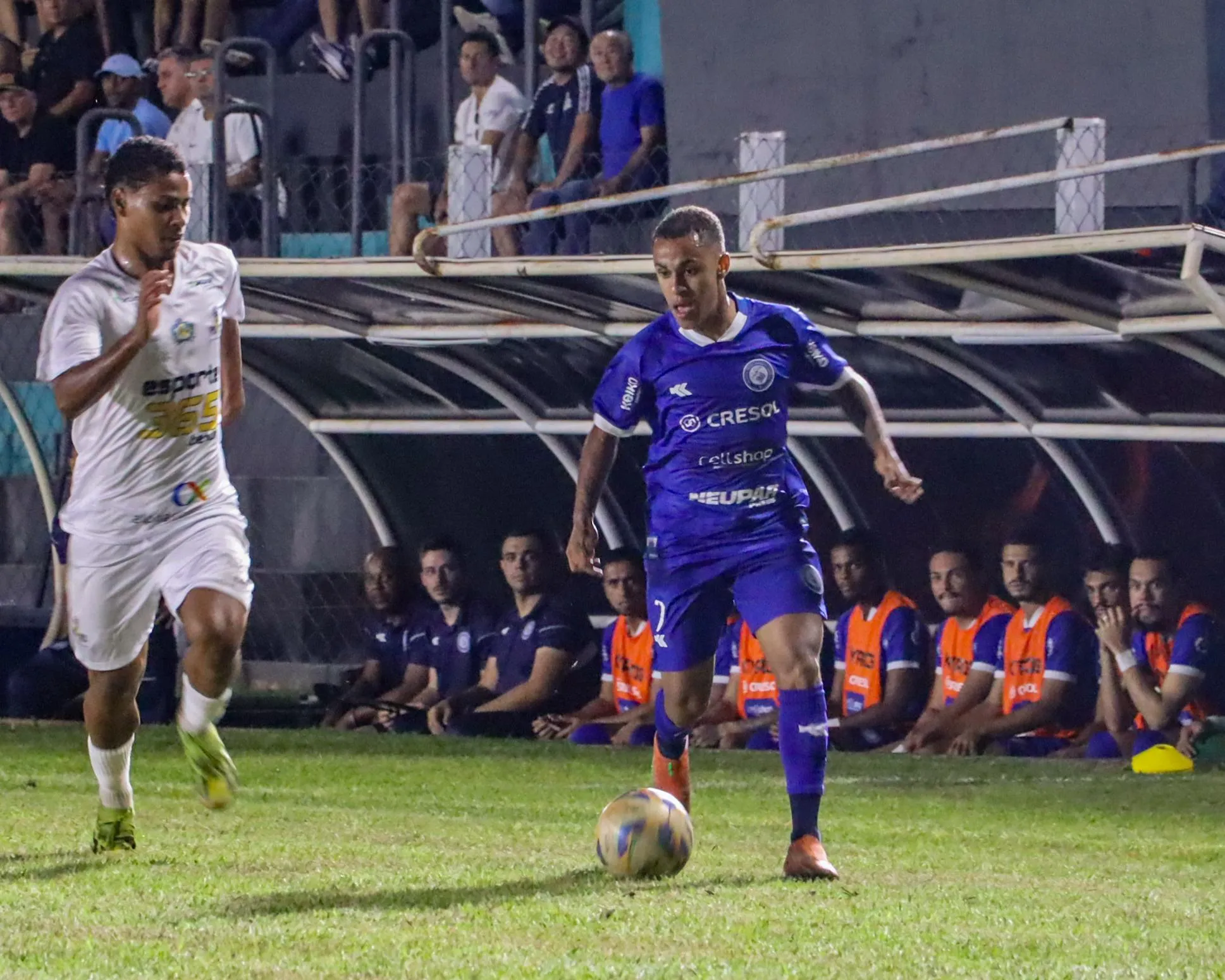 Foz empata fora de casa na estreia do Paranaense Série B