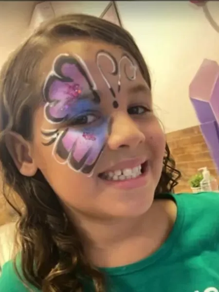 Desafio do Desodorante: polícia do DF apura morte de menina de 8 anos