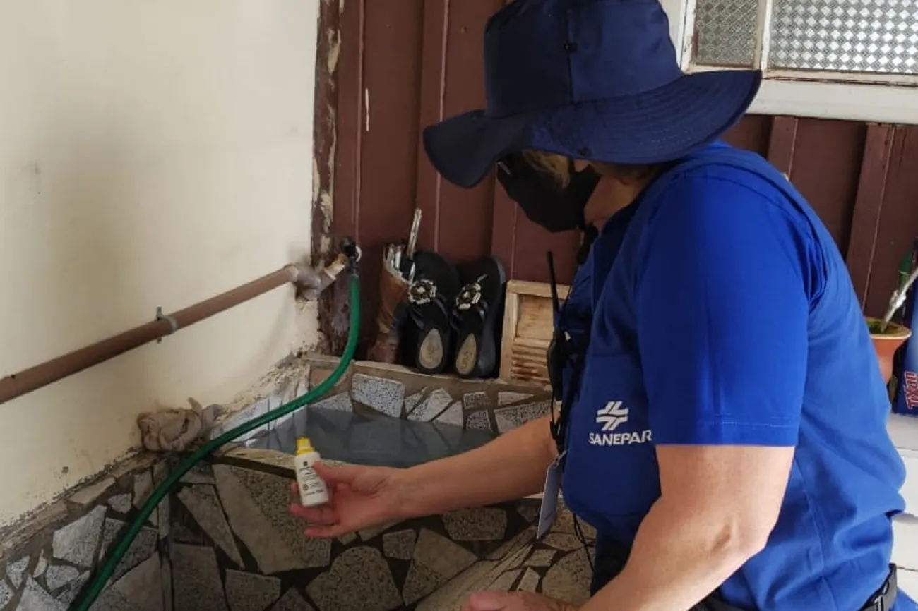 Sanepar intensifica vistorias em ligações de esgoto em Foz do Iguaçu para melhorar saúde pública e preservação ambiental