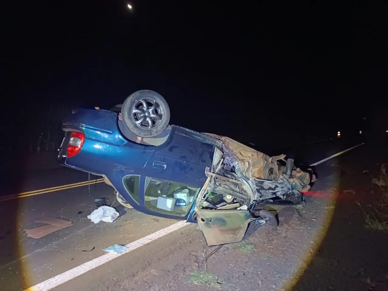 Batida lateral na PR-497 deixa um morto e cinco feridos 