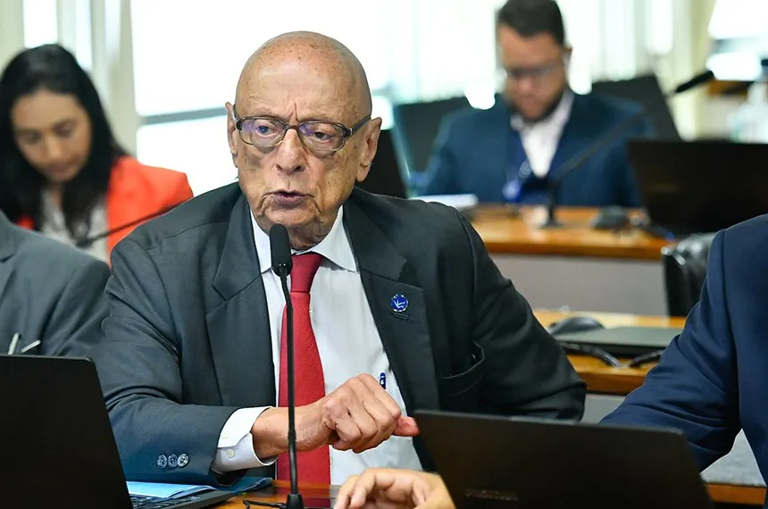 Comissão pede que TCU fiscalize acordo sobre tarifas de Itaipu