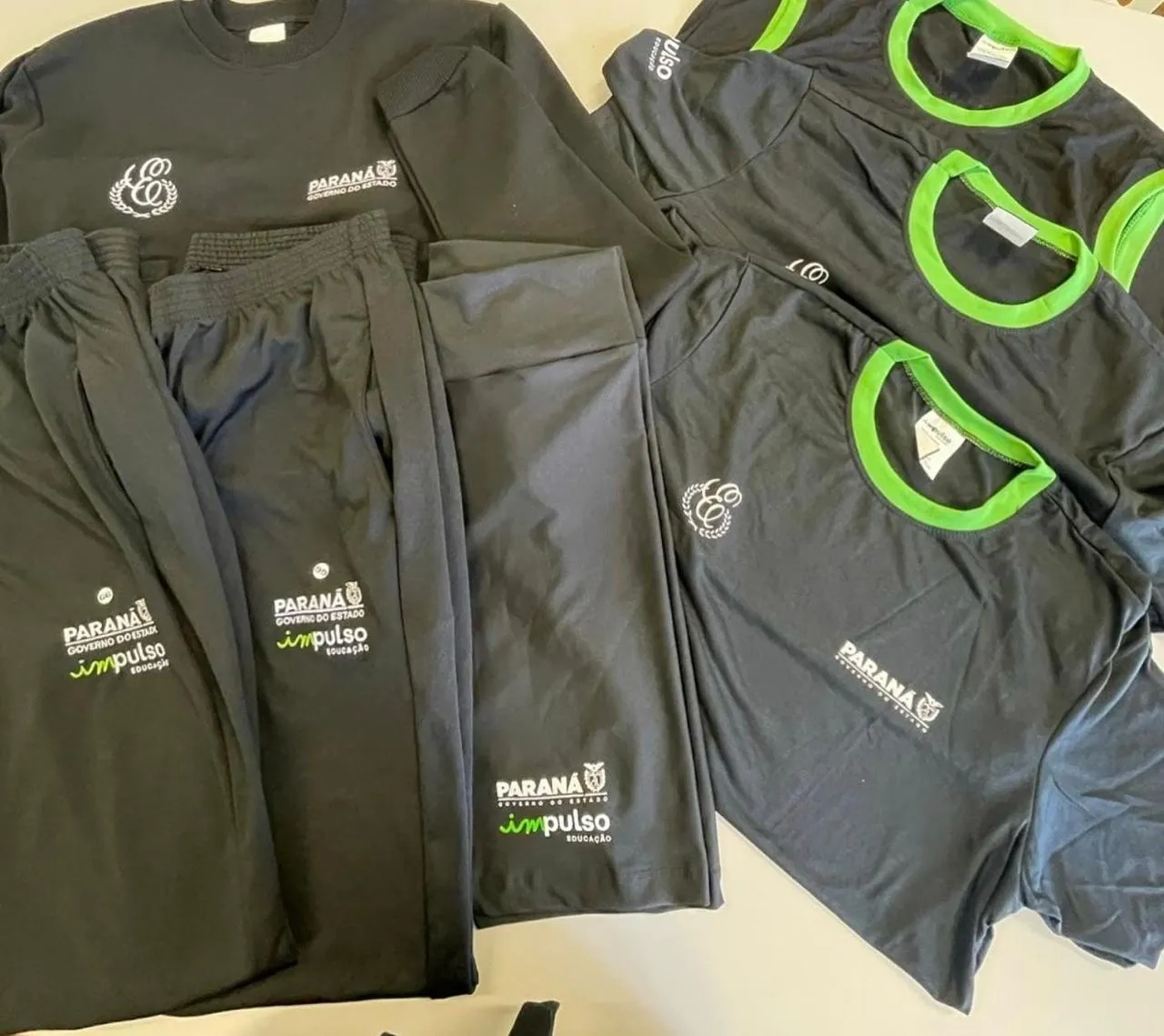 Programa Parceiro da Escola inicia entrega de uniformes gratuitos em cinco escolas de Cascavel