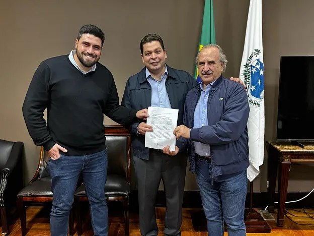 Projeto de ampliação da PR-180 entre Cascavel e Boa Vista da Aparecida é doado ao DER