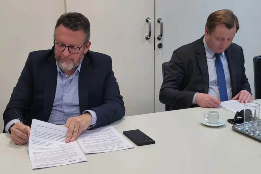 Sanepar assina acordo com MP para levar mais benefícios à população de Ponta Grossa