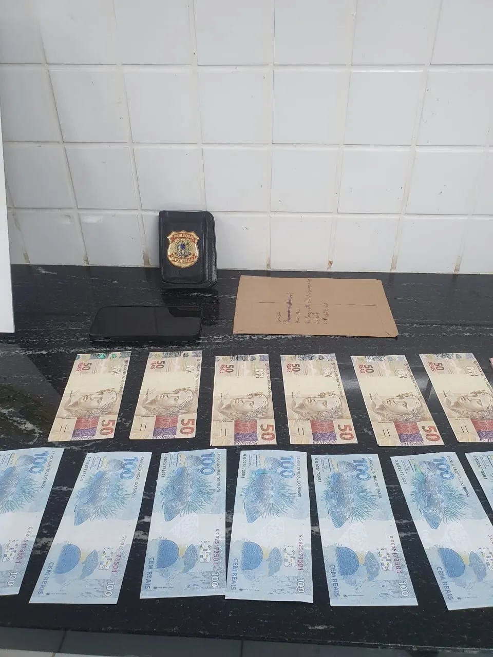 Polícia Federal combate compra de cédulas falsas na região de Cascavel