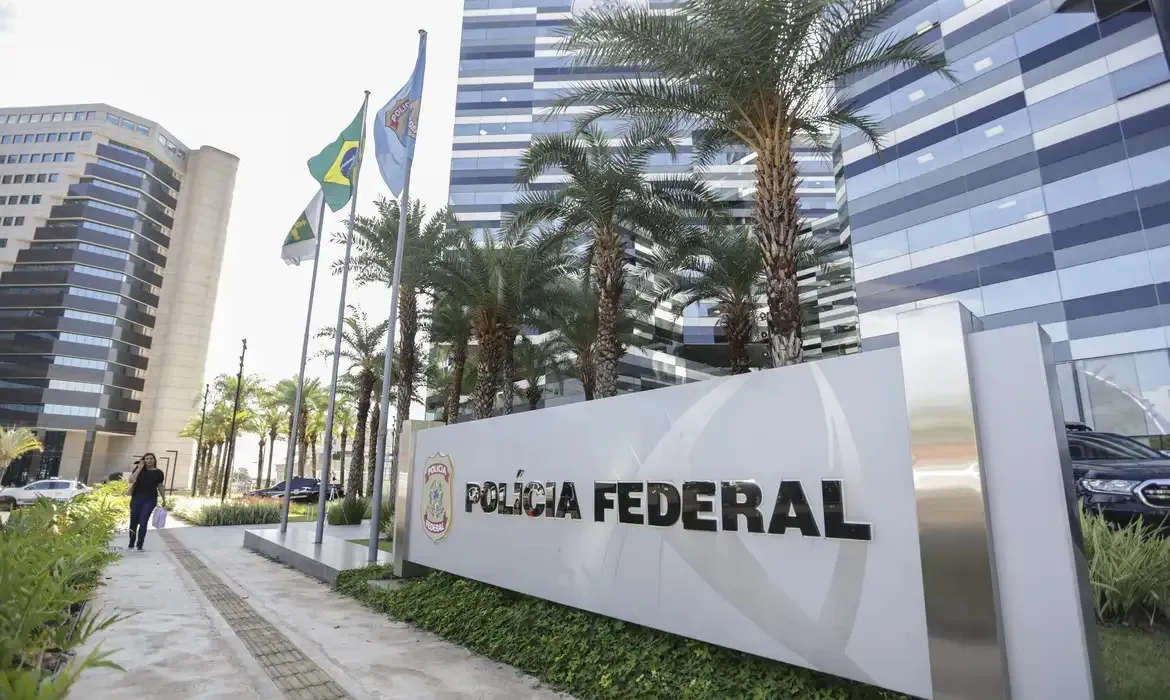 Polícia Federal prorroga até sexta inscrições para concurso público