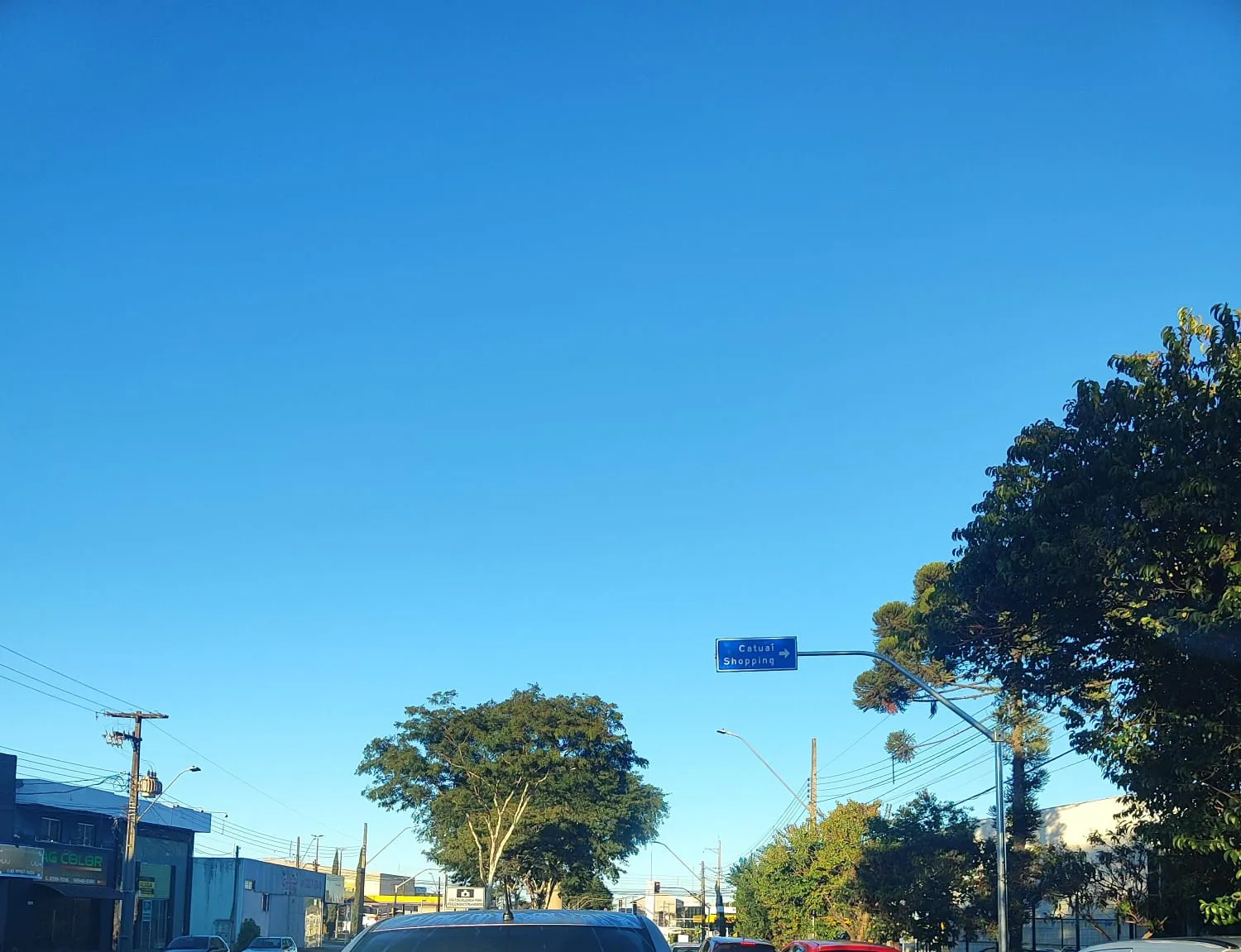 Sexta-feira começa com clima instável e temperaturas amenas em Cascavel