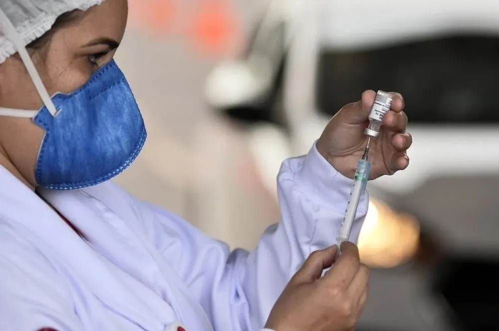 Câmara aprova projeto que eleva pena por homicídio de profissional de saúde