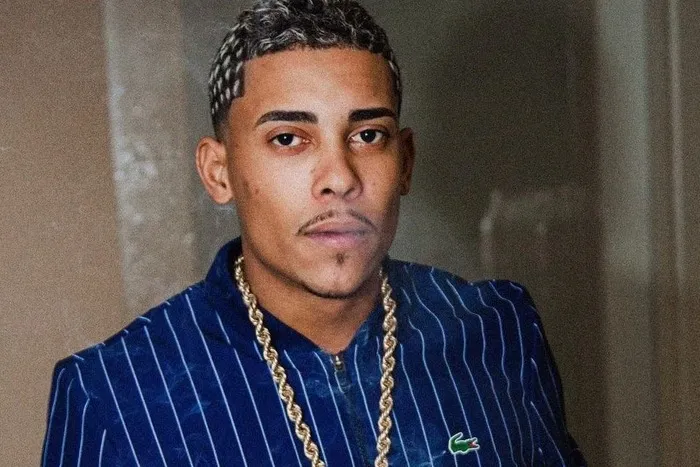Prisão de MC Poze gera críticas sobre abordagem policial e levanta debate nas redes sociais