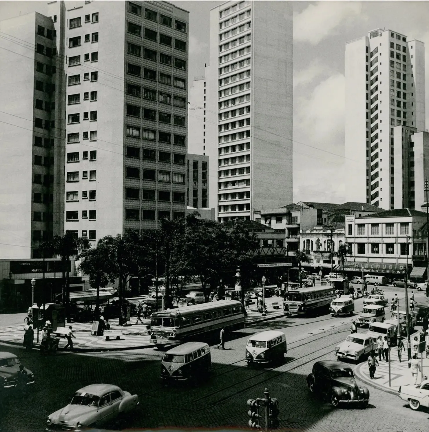 Saudade não tem idade: Praça Zacarias em Curtiba  – Década de 1960