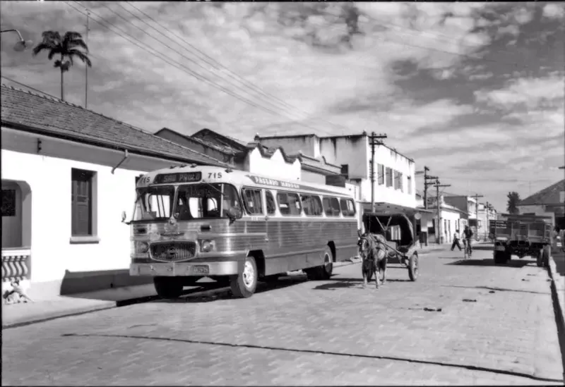 Saudade não tem idade: Cidade de Pindamonhangaba (SP) em 1958