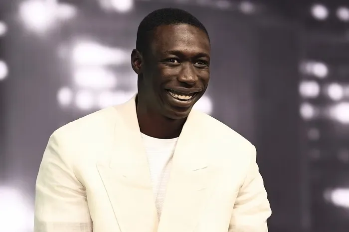 Influenciador mais seguido do TikTok é detido pela imigração dos EUA