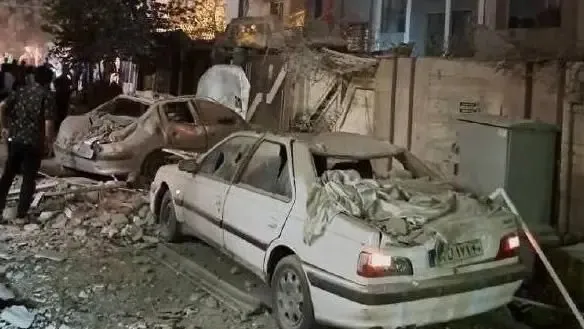 Israel realiza ataques contra alvos no Irã e declara estado de emergência