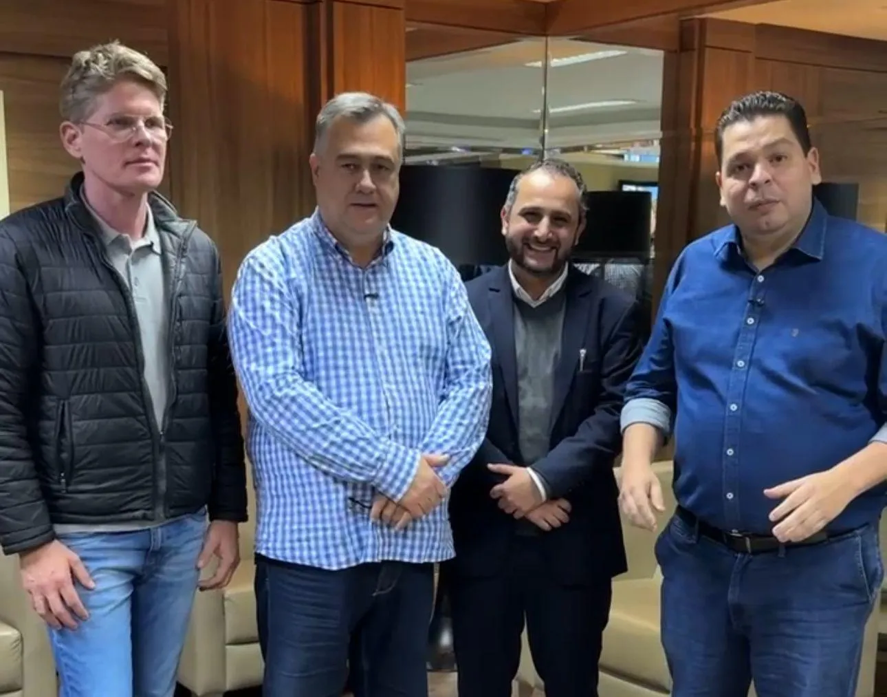 Governo do Estado autoriza a ampliação de leitos em Cascavel para enfrentar a crise respiratória