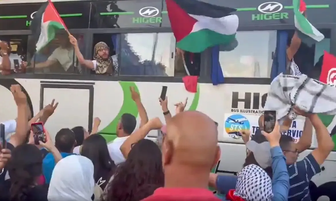 Egito e milícias da Líbia bloqueiam marcha global a Gaza