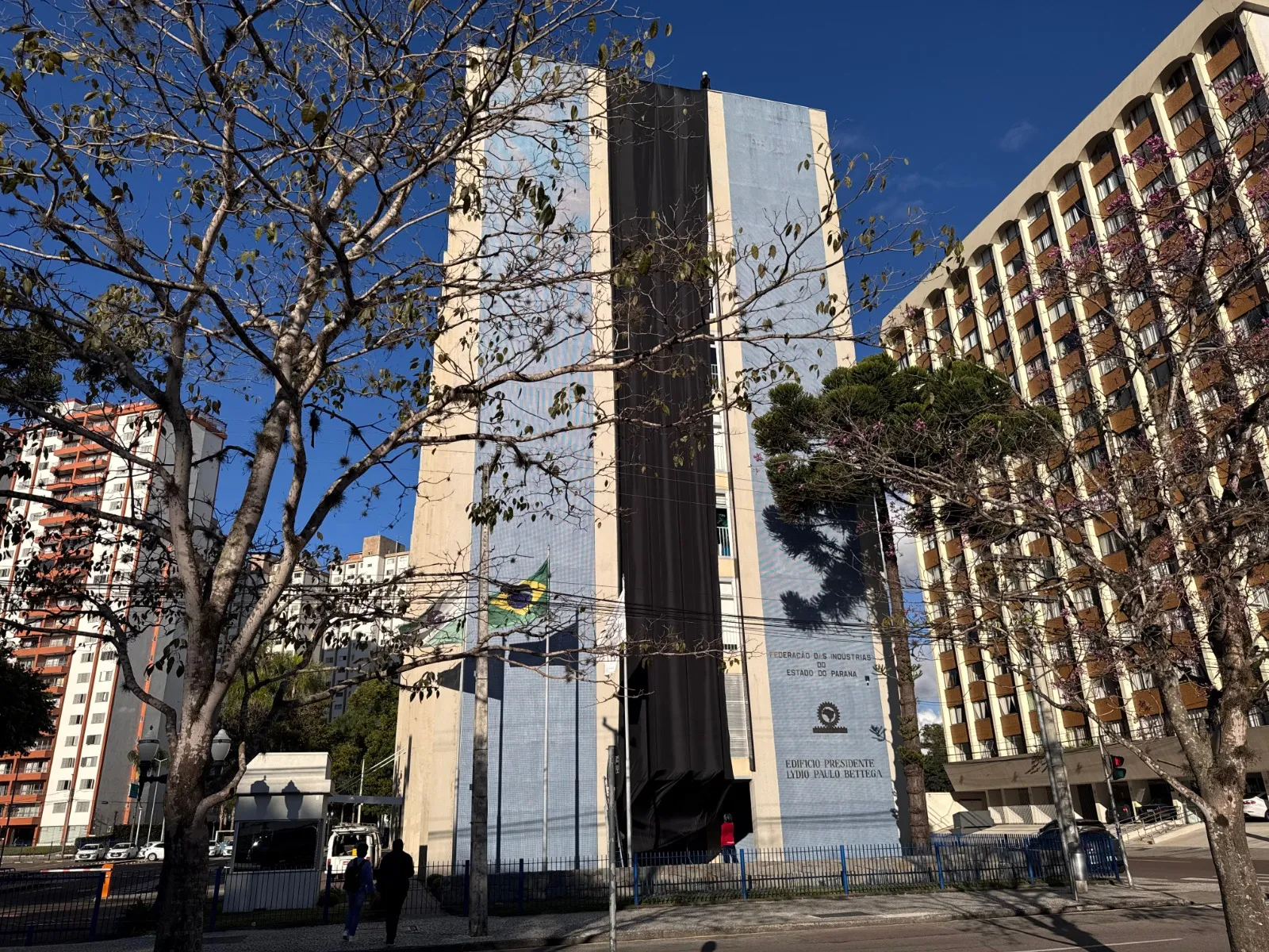 Fiep lança manifesto contra aumento excessivo e recorrente dos impostos